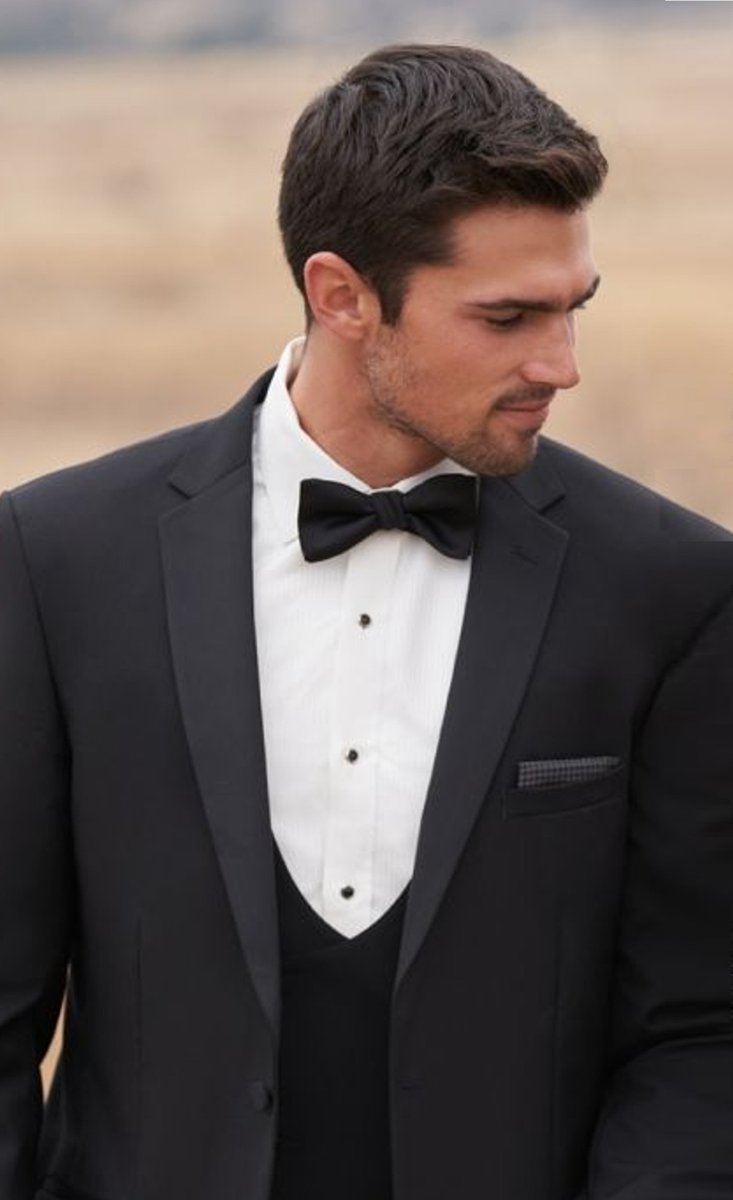 SM Black Essentials Slim